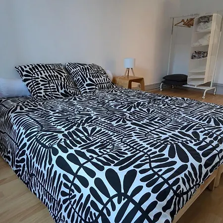 75m2 - 2min Centre Pieton & 10 Min De La Gare Apartment *